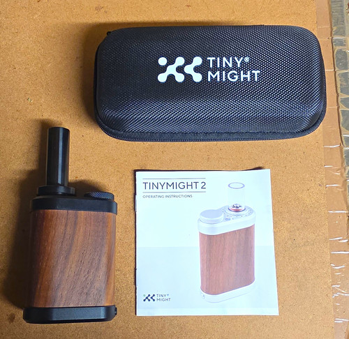 Tiny might black walnut - tiny,