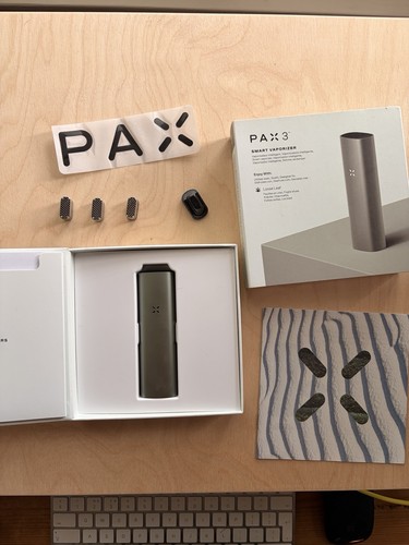 Pax vaporizer with bud kups - vaporizer,